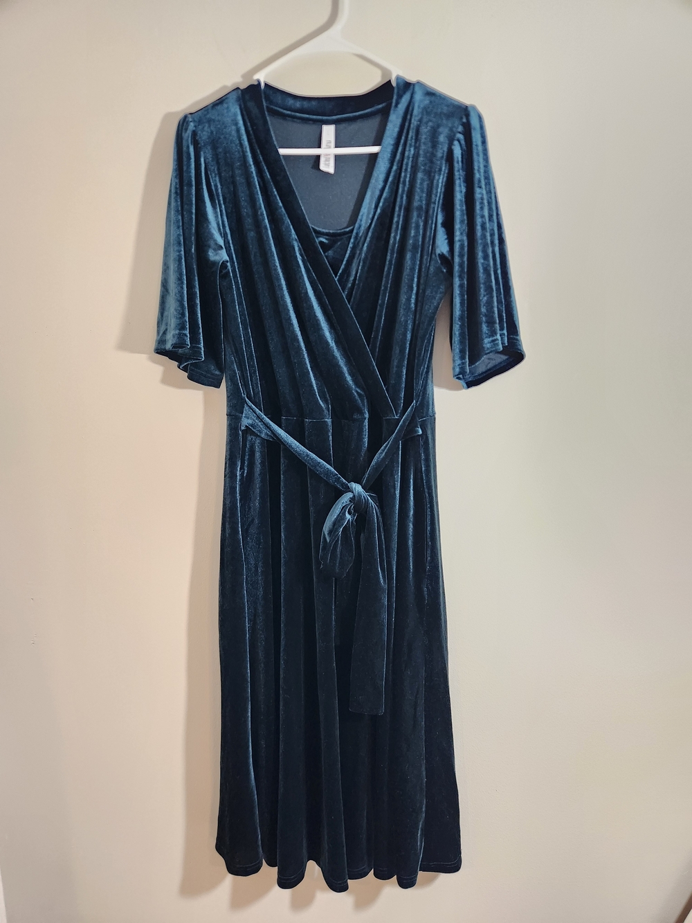 Latched Mama Velvet Midi Dress Breastfeeding Nursing Holiday Teal Blue Green